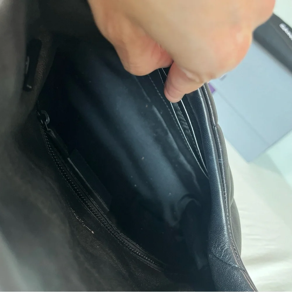 Saint Laurent Black Toy Puffer Crossbody Bag - Picture 15 of 16